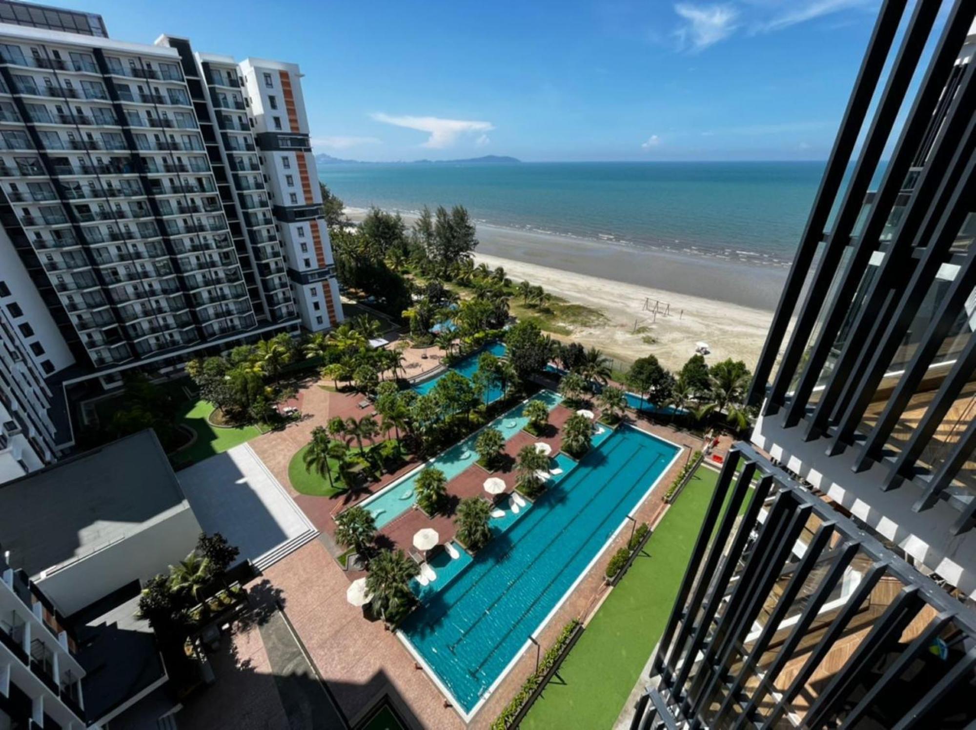 Timurbay Seafront Residence Kuantan Luaran gambar