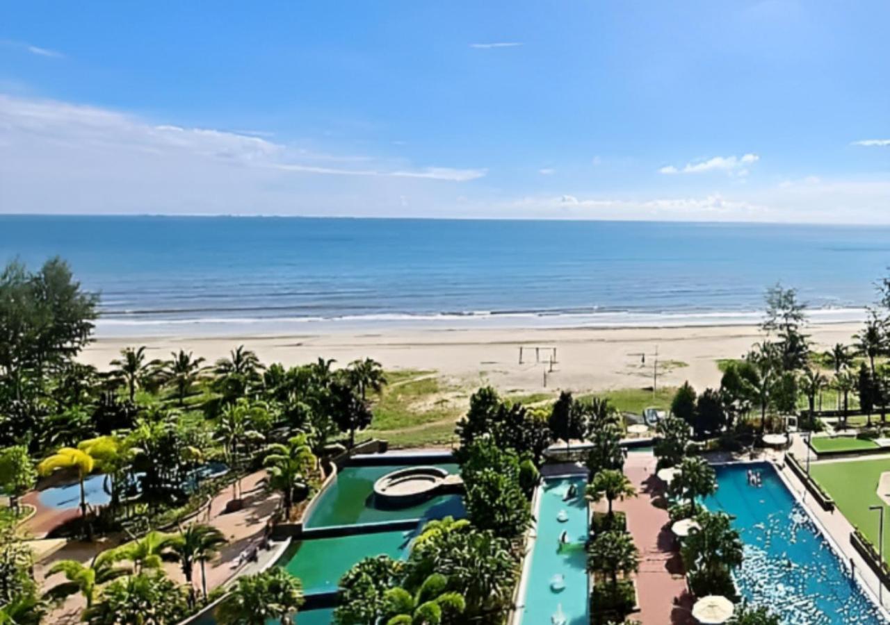 Timurbay Seafront Residence Kuantan Luaran gambar